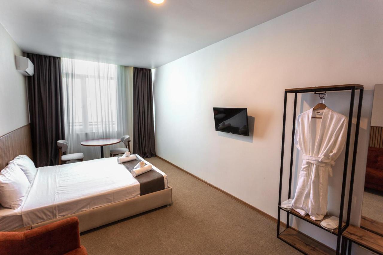 Polo Apartment Batumi Exterior photo